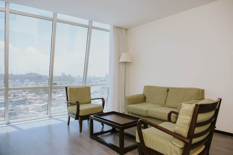 Hotel Courtyard By Marriott Guayaquil