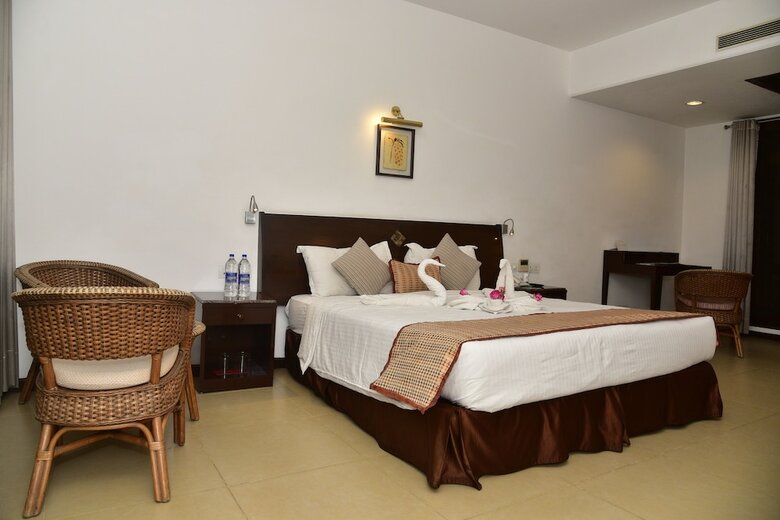 Hotel Suryavilas Luxury Resort And Spa