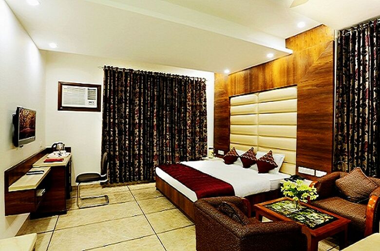 Hotel Grand Inn