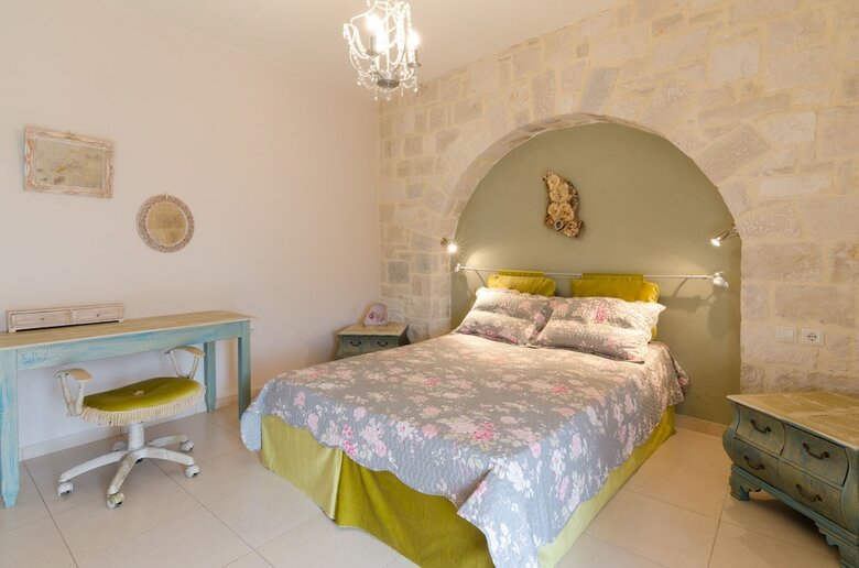 Apartamentos Skalani Stone Houses