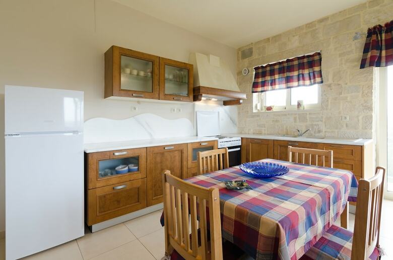 Apartamentos Skalani Stone Houses