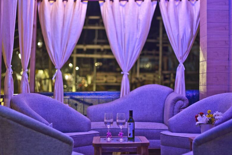 Hotel Rock Sea