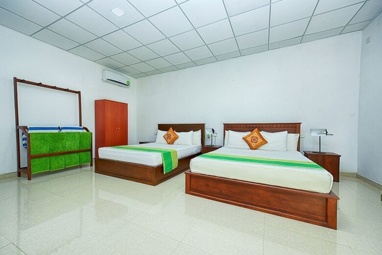 Hotel Jays Holiday Resort