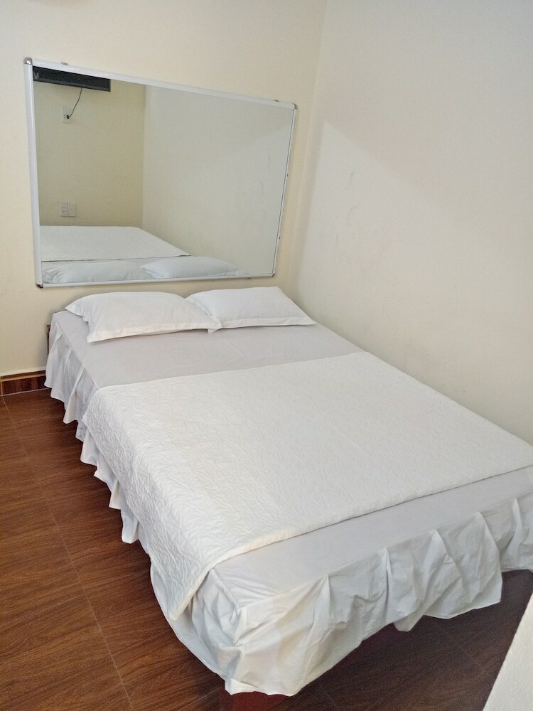 Hoa Sen Hotel