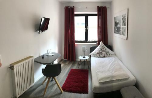 Hostal Hotel Zum Braunen Hirschen