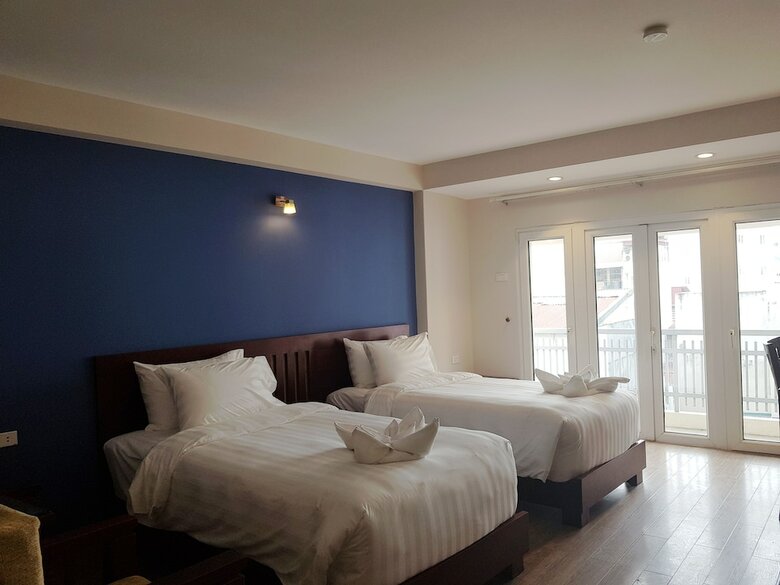 Hanoi La Castela Hotel