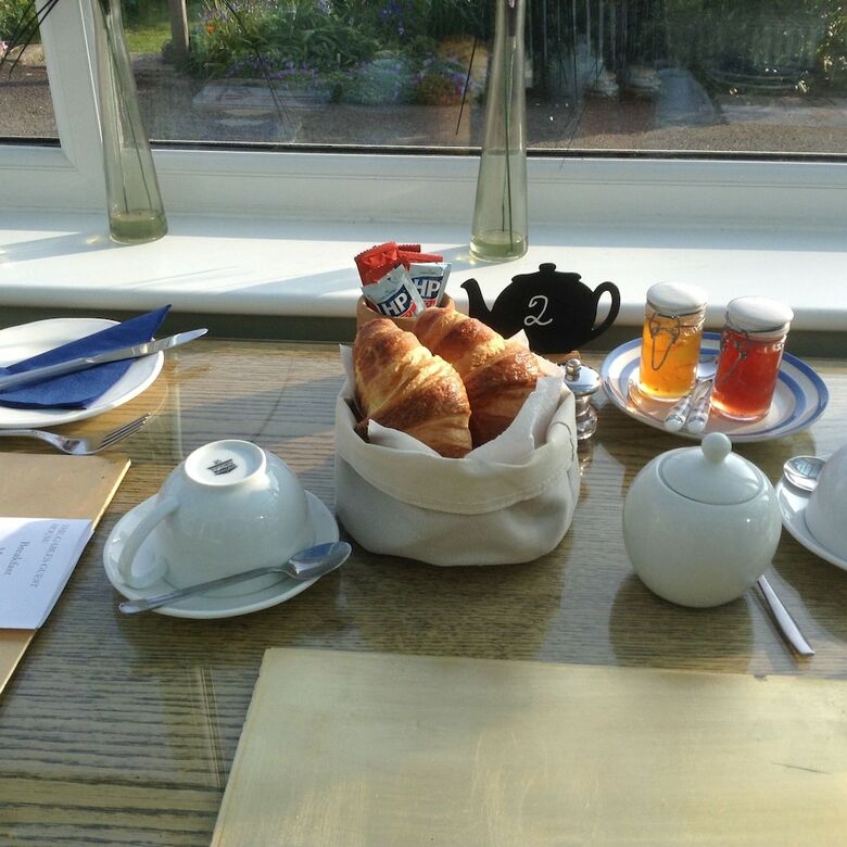 Bed & Breakfast The Gables Guest House