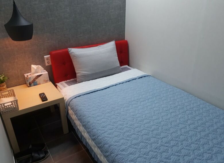 Capsule Hotel Goodstayinn