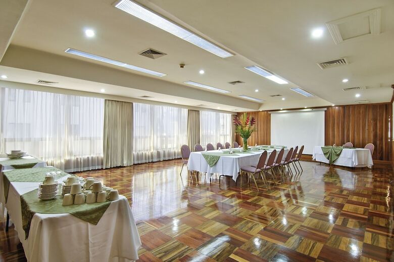 Hotel Balmoral Premium Rooms