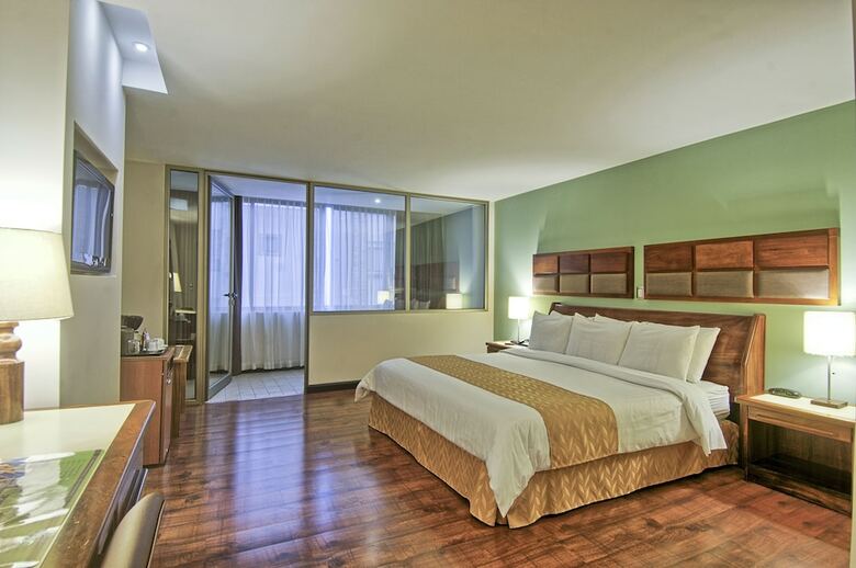 Hotel Balmoral Premium Rooms