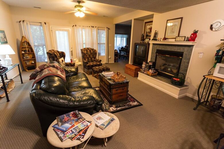 Inn At Harbour Ridge Bed And Breakfast