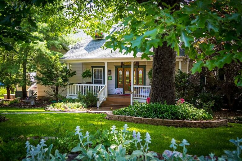 Inn At Harbour Ridge Bed And Breakfast