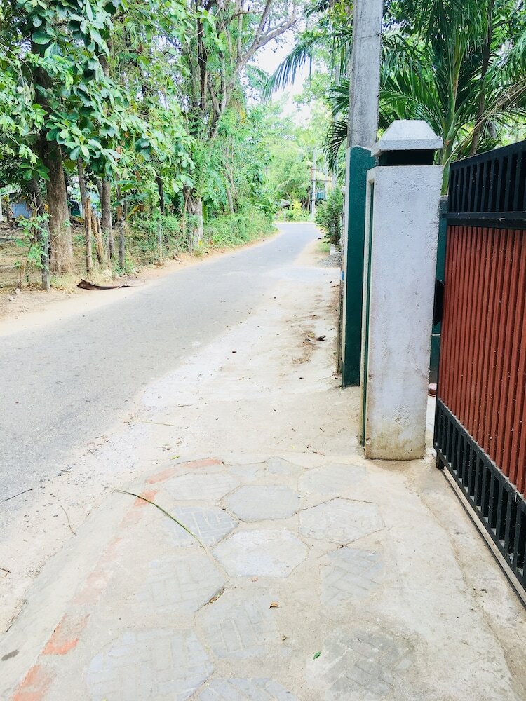 Bed & Breakfast Sudu Neluma Home Stay