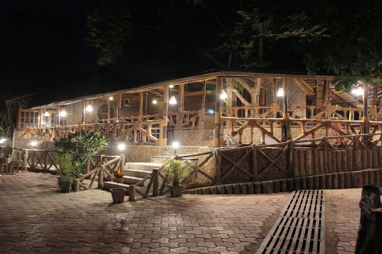Hotel Shangri La Jungle Resort