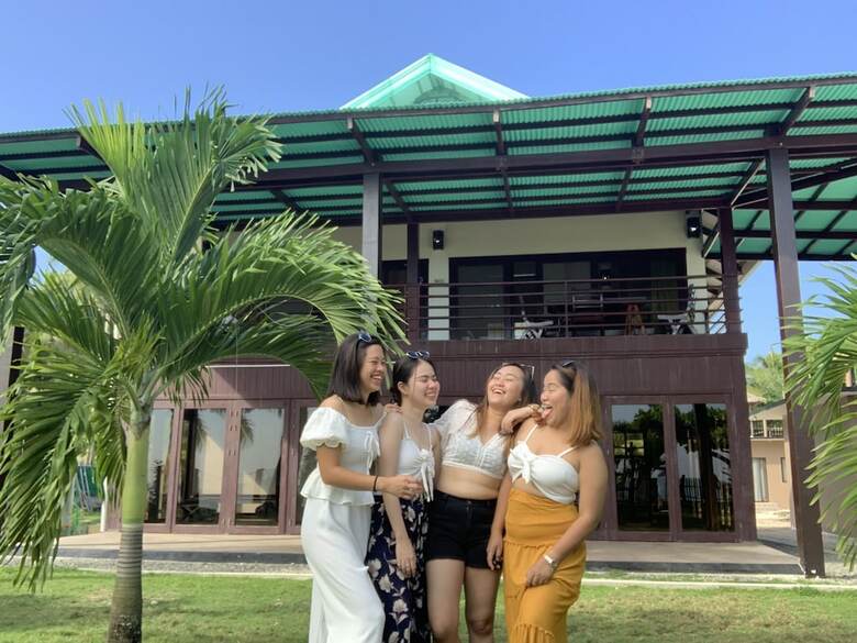 Siargao Sunrise Villa