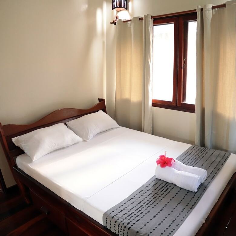 Siargao Sunrise Villa