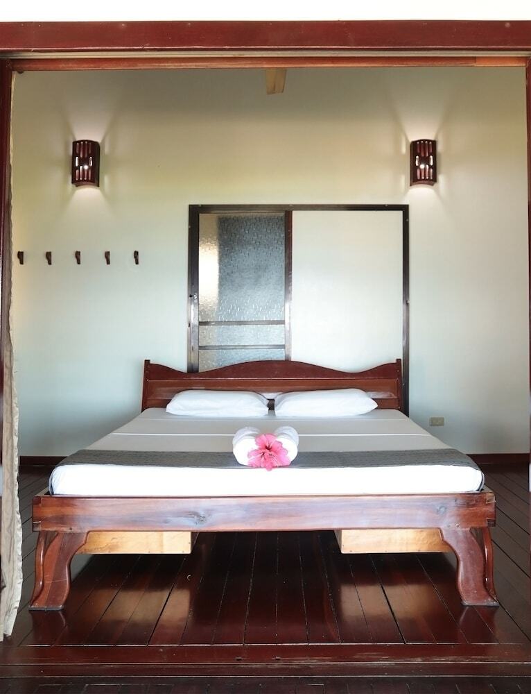 Siargao Sunrise Villa