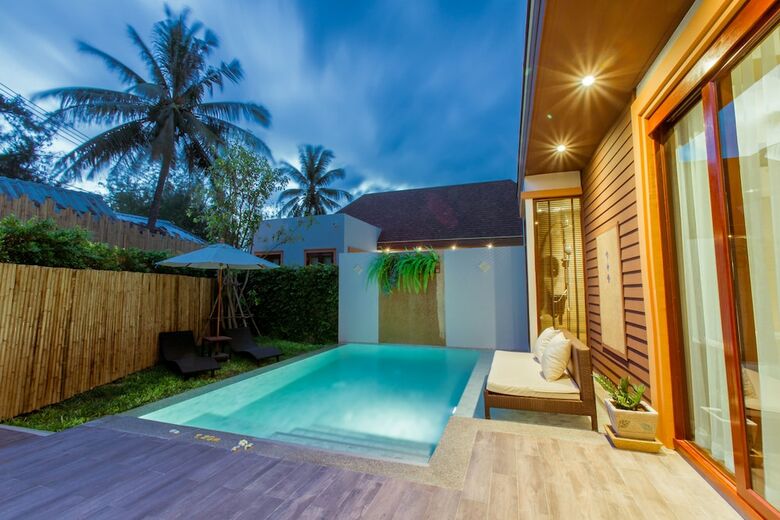 Hotel Triple Tree Beach Resort