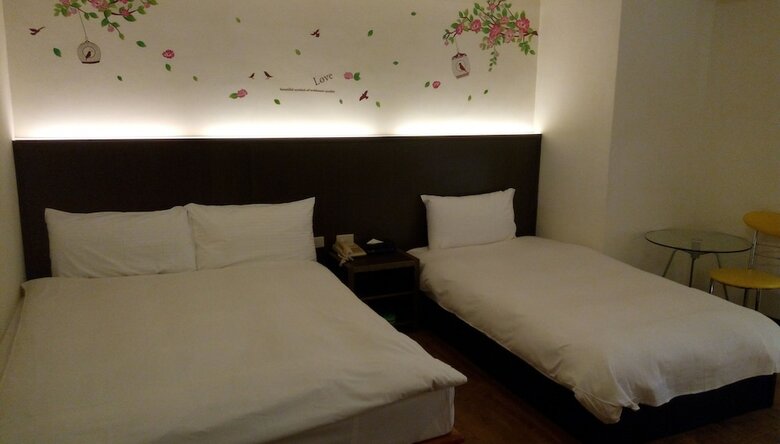 Melody Hotel