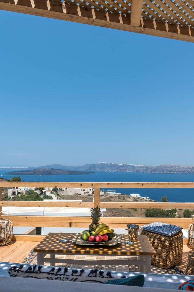 Summer Lovers Villa