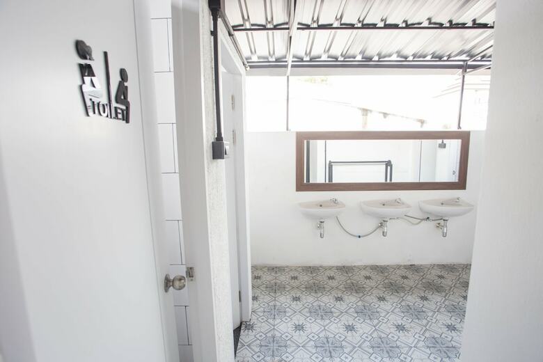 Hostal Sleep With You Hostel