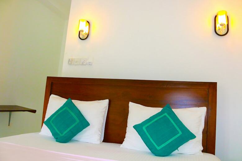 Hotel A&b Resort Negombo