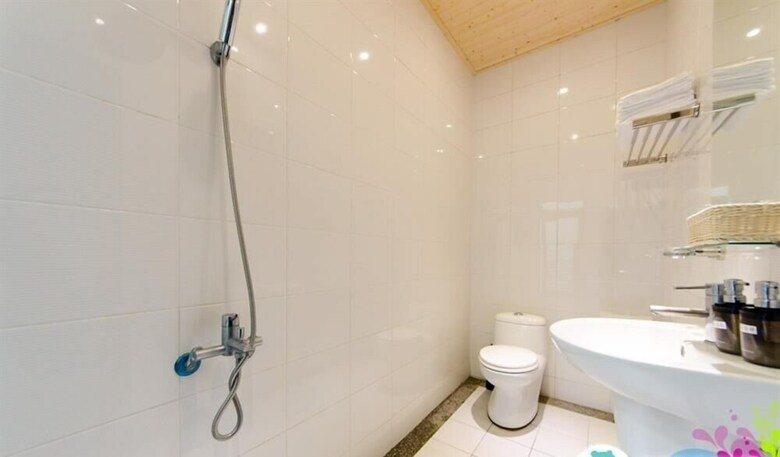 Hotel Sunny Ocean Homestay