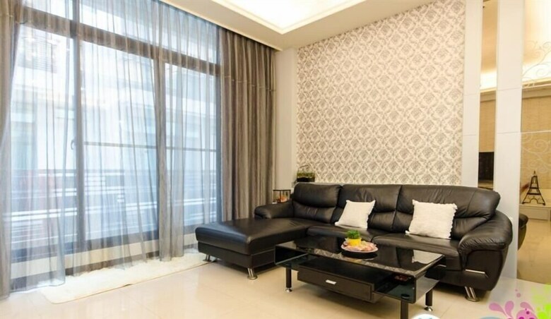 Hotel Sunny Ocean Homestay