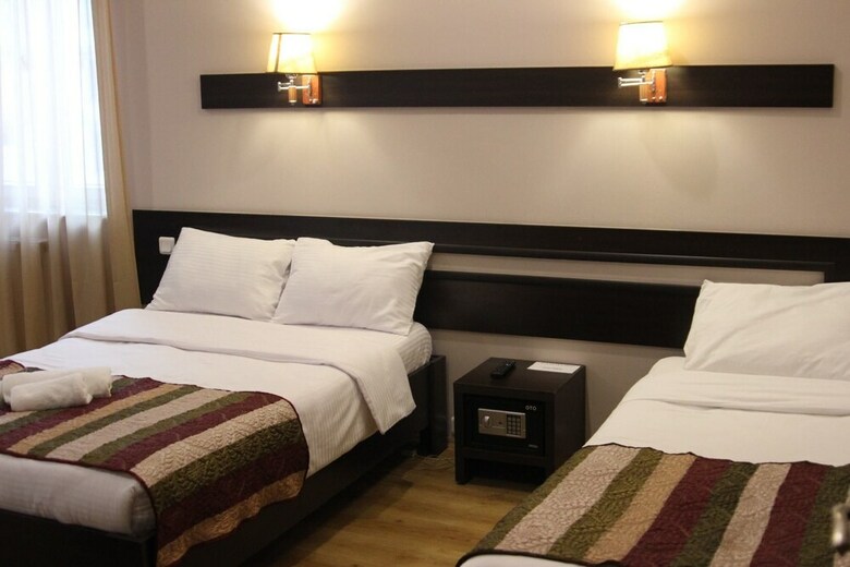 I.a.r. Hotel