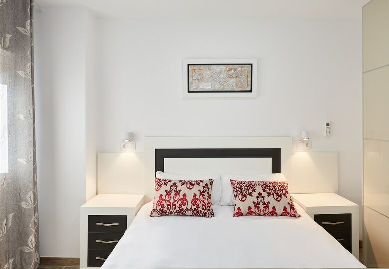 Sonrisa Apartments