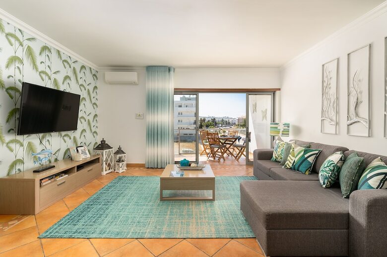 Sea La Vie Apartment