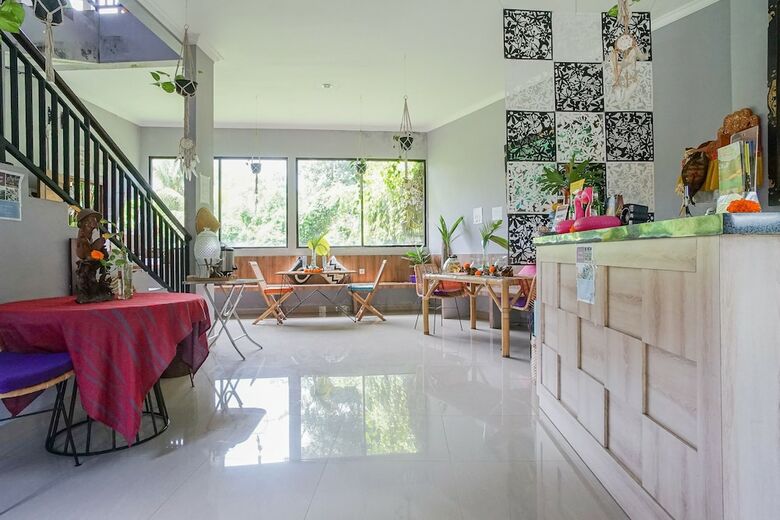 Bed & Breakfast Canang Garden