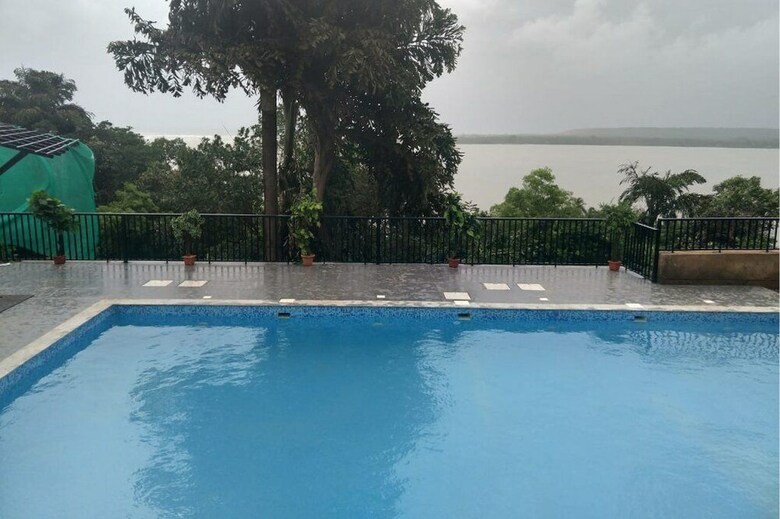 Hotel Raposo Holiday Resort