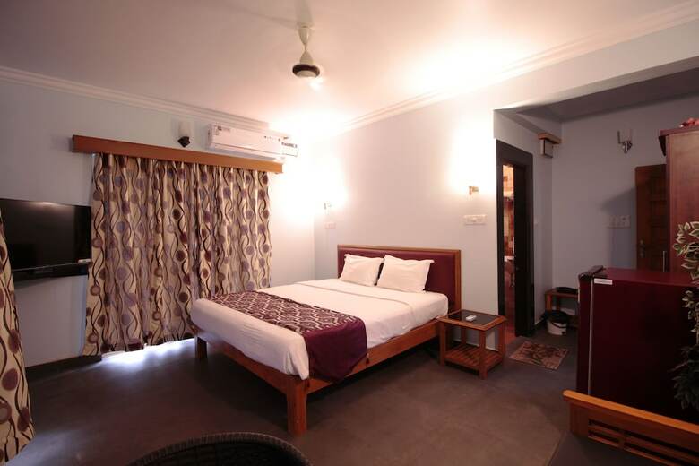 Hotel Raposo Holiday Resort