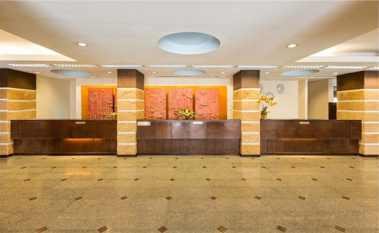 Hotel Eastern Grand Palace