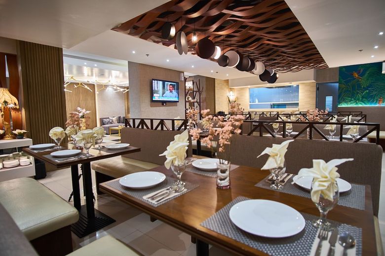 J7 Hotel Iloilo