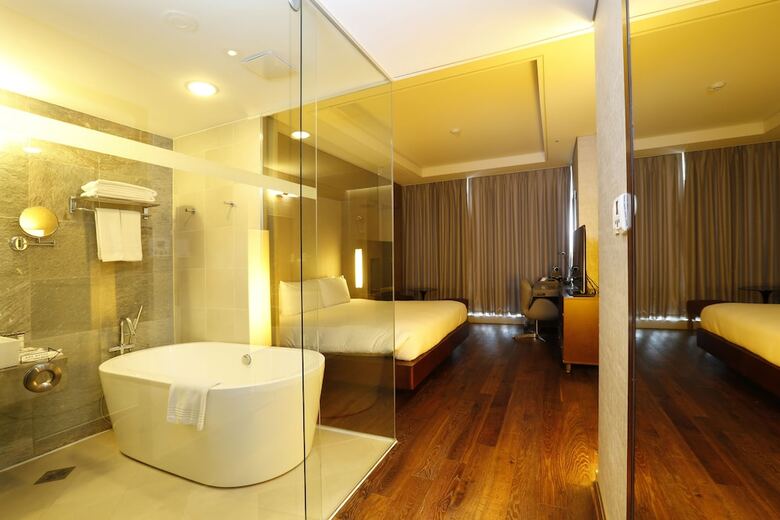 Hotel Grand Mercure Ambassador Changwon (Ex Pullman)