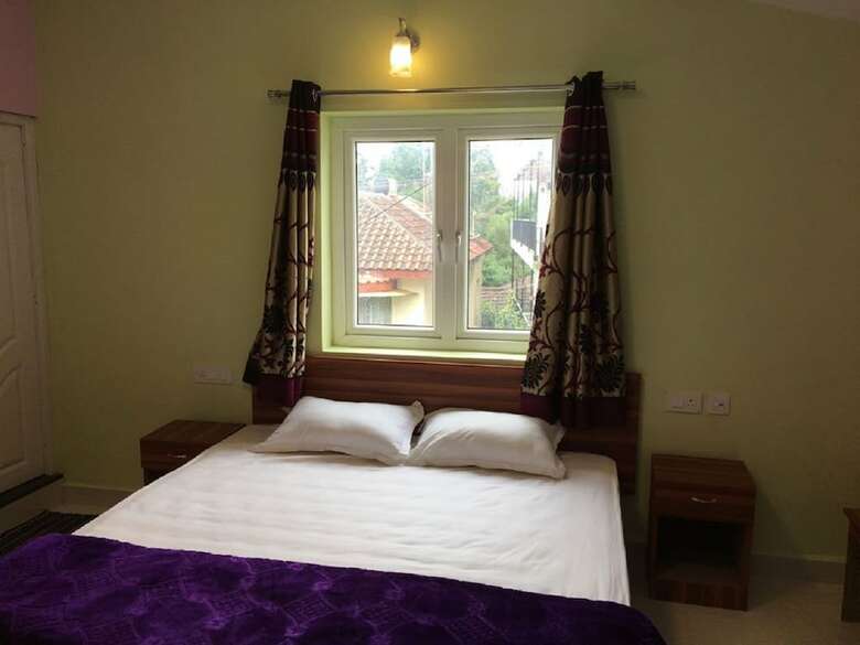 Hotel Praba Rooms And Cottages