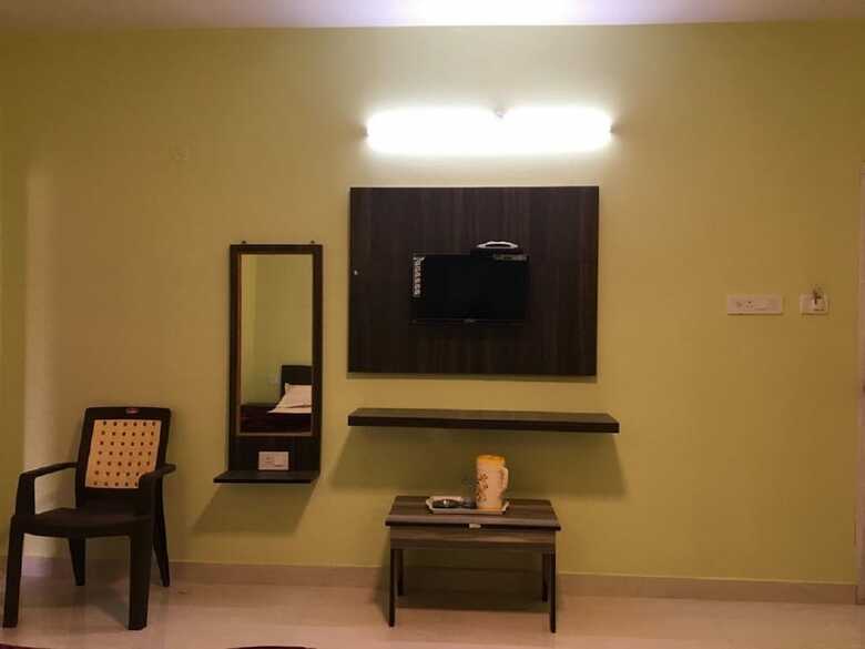Hotel Praba Rooms And Cottages