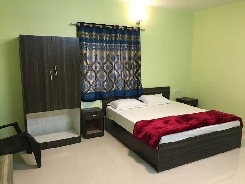 Hotel Praba Rooms And Cottages