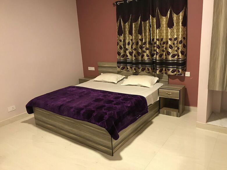 Hotel Praba Rooms And Cottages