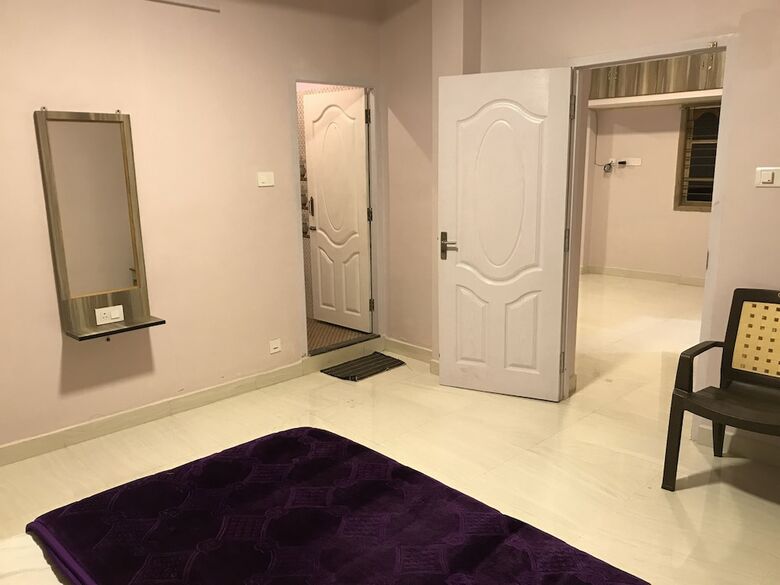 Hotel Praba Rooms And Cottages