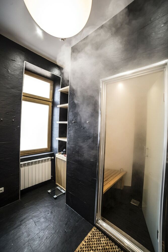 Premium Apartments