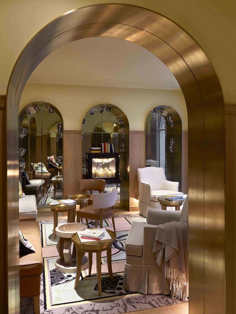 Hotel 9confidentiel