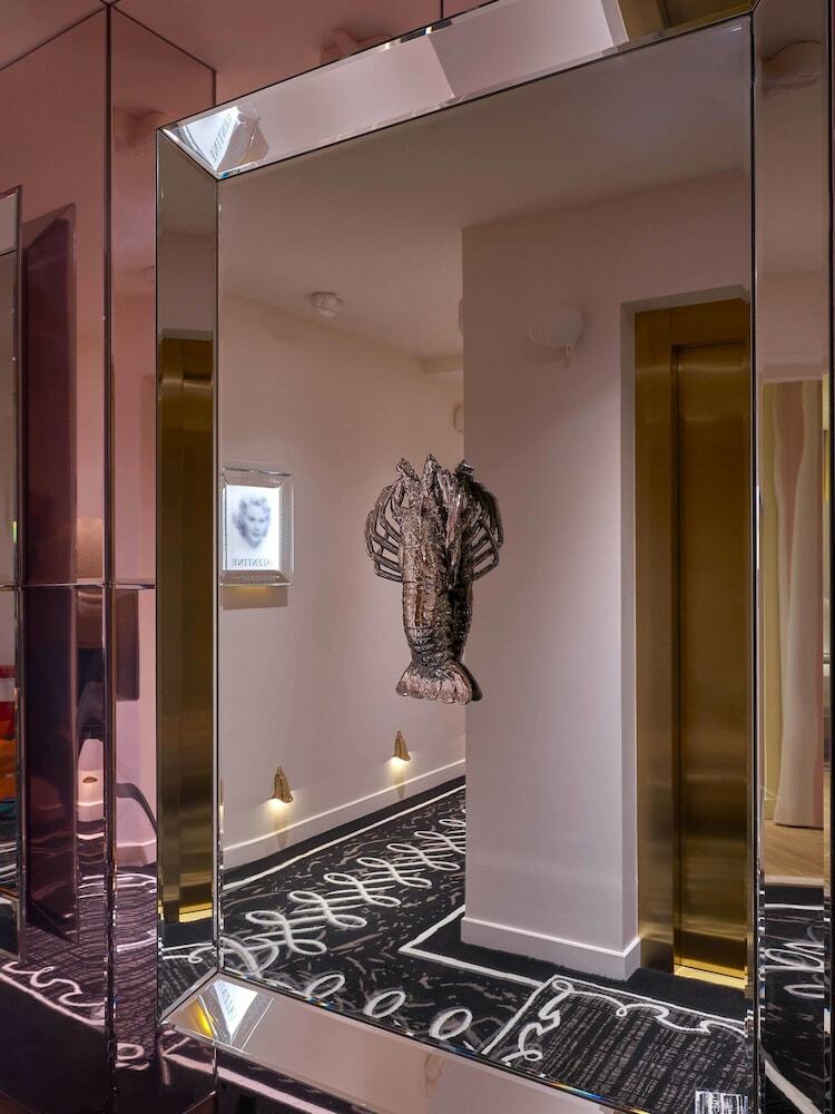 Hotel 9confidentiel