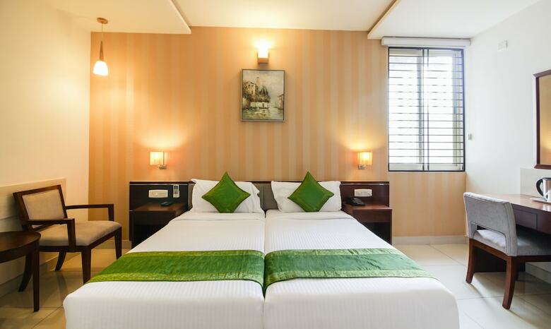 Hotel Treebo Trend Maharaja Inn