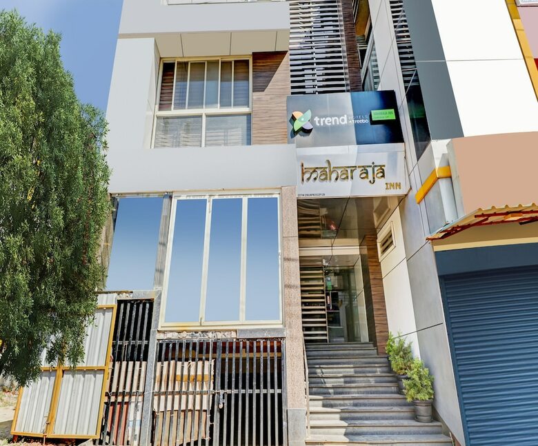 Hotel Treebo Trend Maharaja Inn