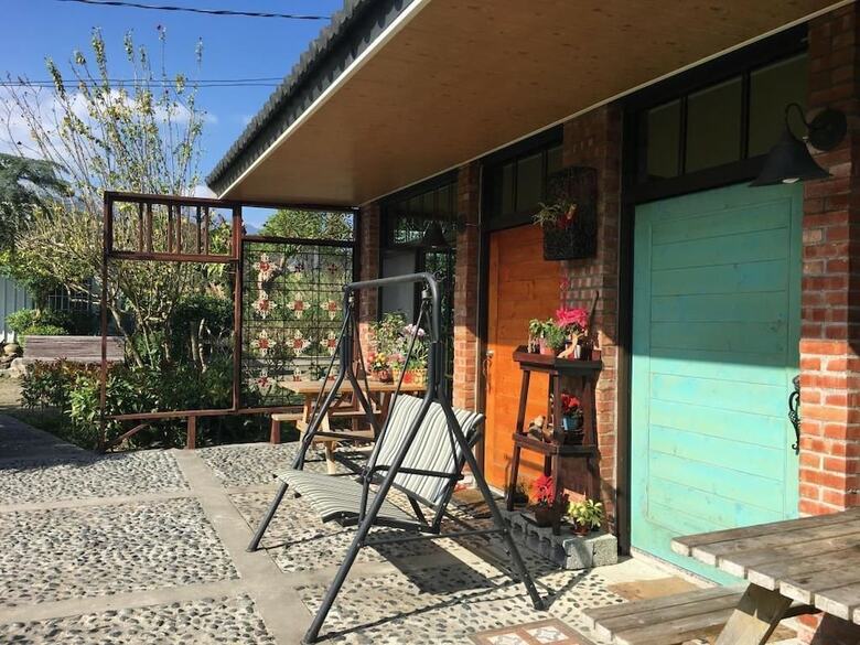Hostal Moonciao Garden - Hostel