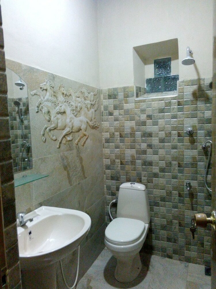 Hotel Dreams Garden Surf Lodge