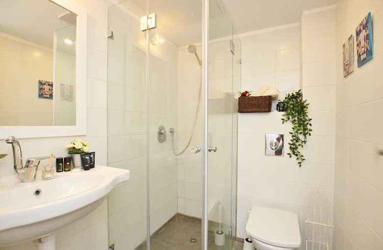 Apartamento Amazing 3br Garden Apt Near Gordon Beach